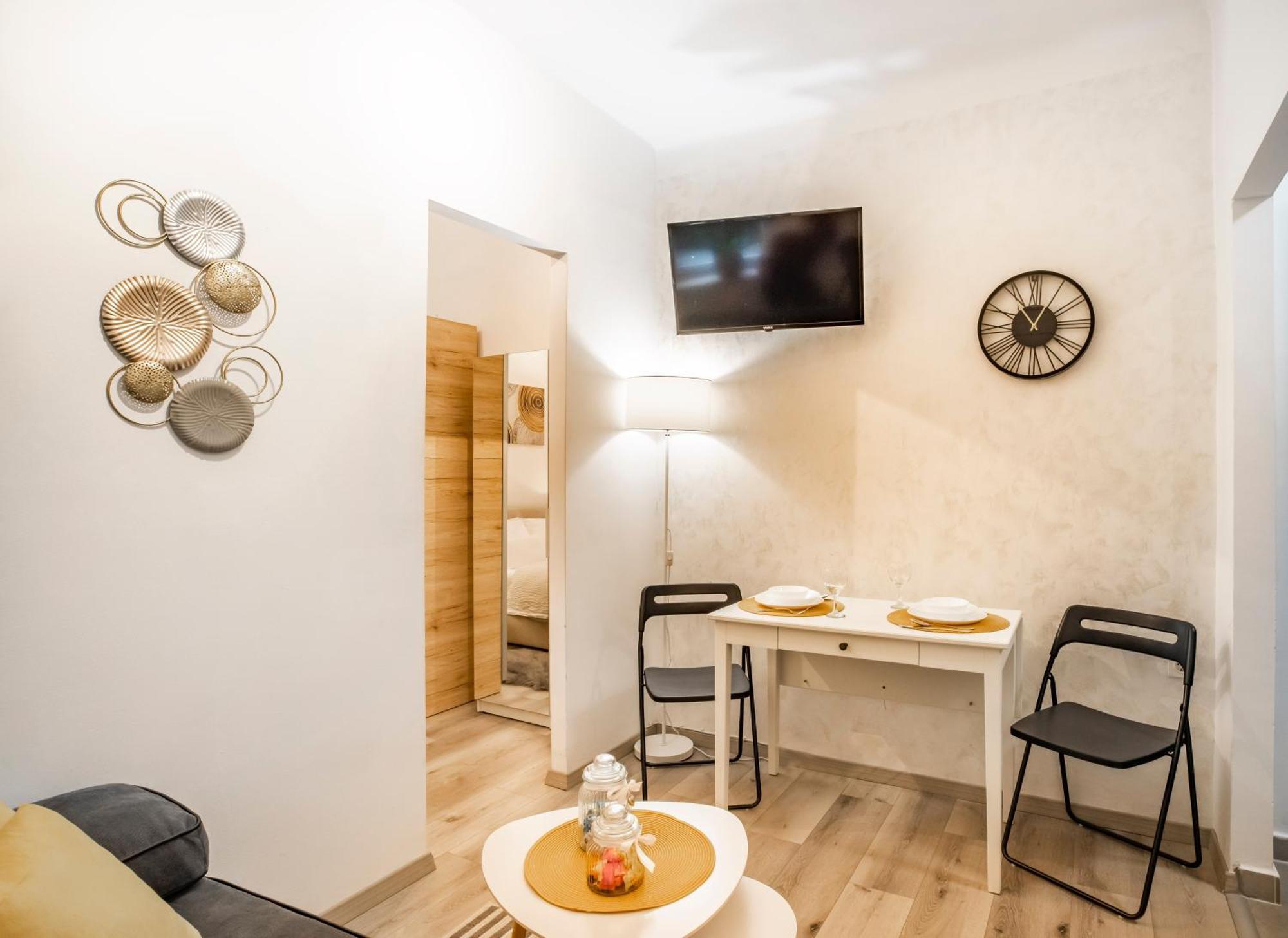 Studio Apartman Lena Rijeka Exterior foto